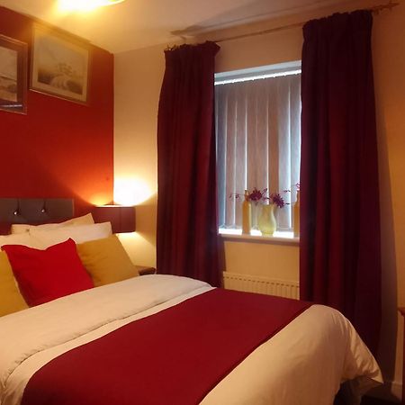 Cosy Stay In Walsall By Ideal Home Bloxwich Kültér fotó