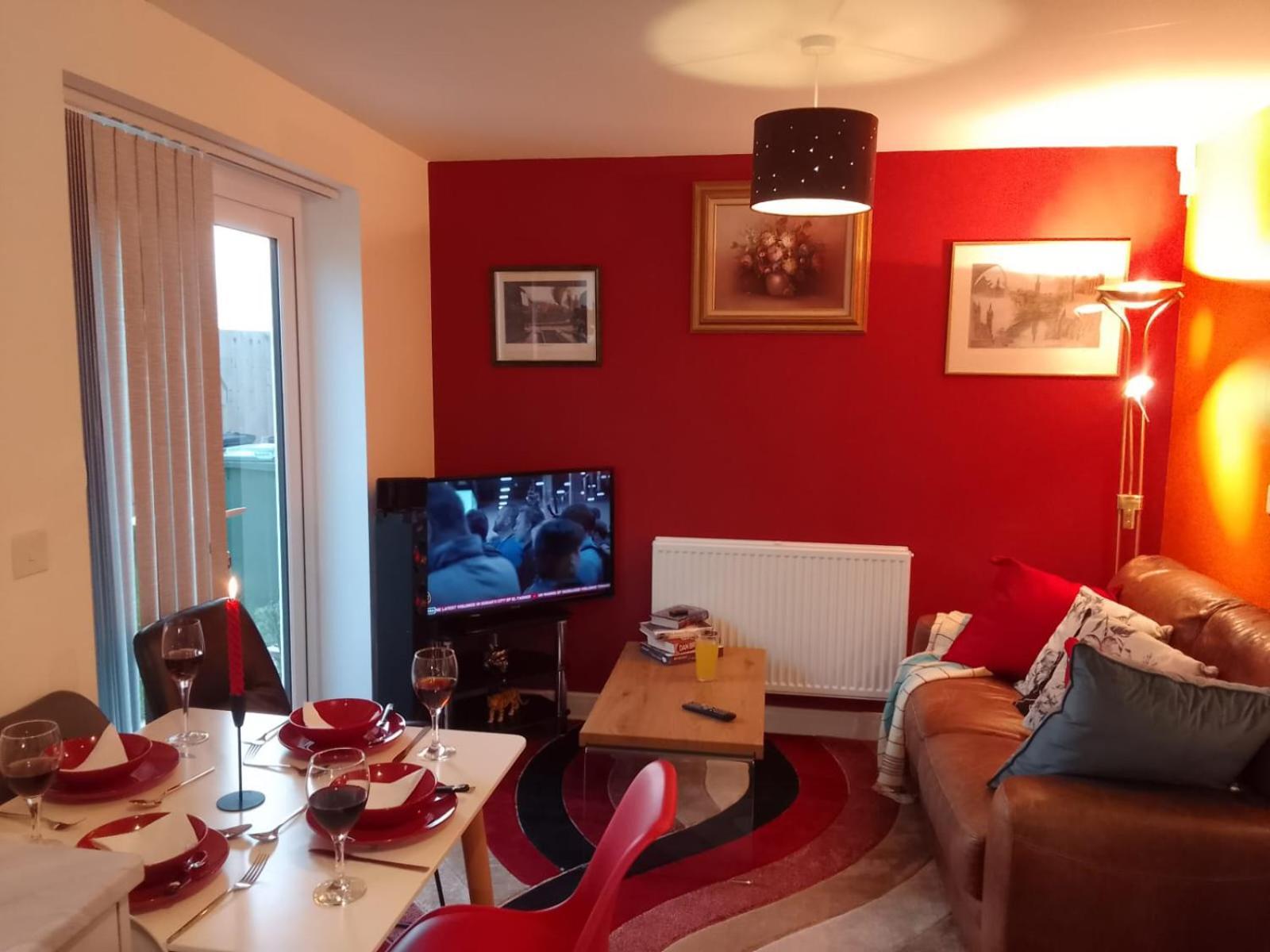 Cosy Stay In Walsall By Ideal Home Bloxwich Kültér fotó